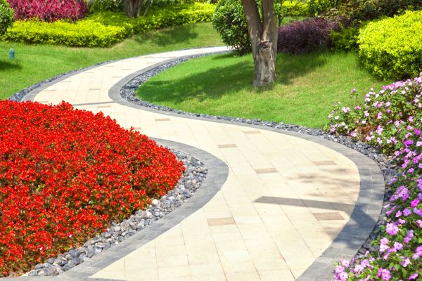 Cost of Garden Walkway Installation in Zionsville