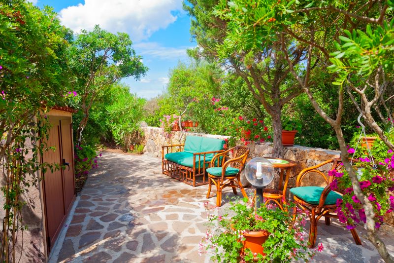 Courtyard Patio Service