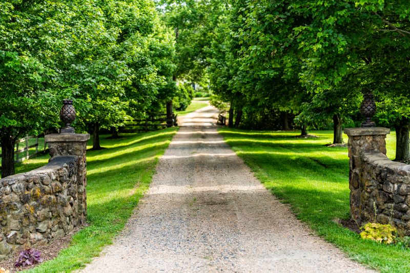 Flagstone Driveway Service